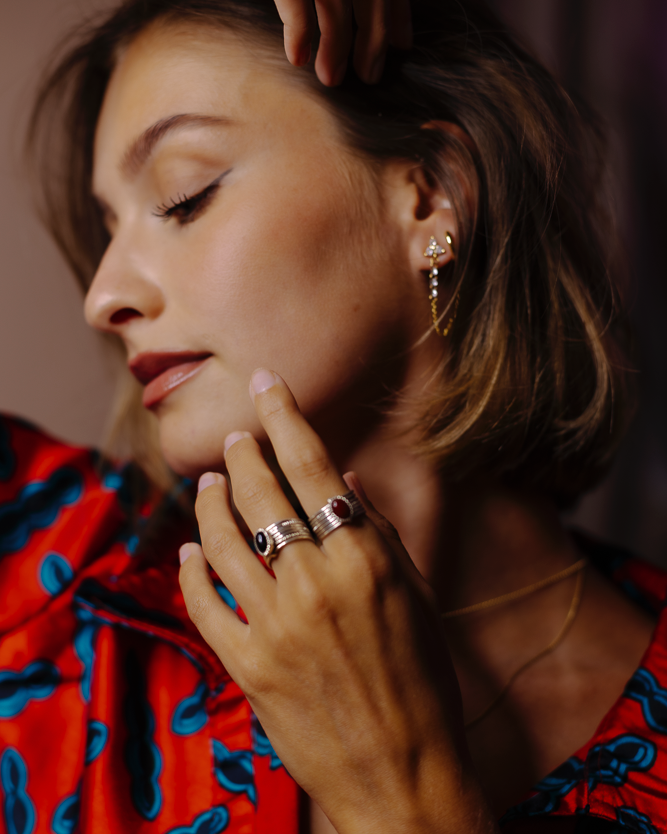Bague semainier en argent avec pierre de couleur Max