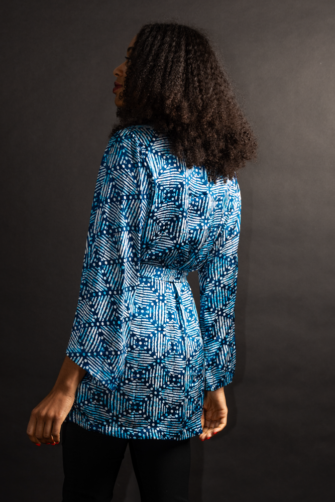 kimono bleu en silk wax Mama